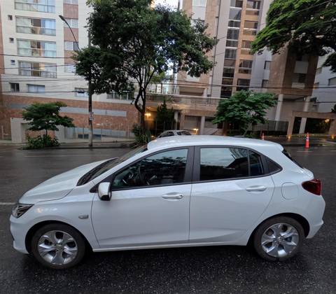 CHEVROLET ONIX 1.0 TURBO FLEX LTZ MANUAL CHEVROLET ONIX 1.0 TURBO FLEX LTZ MANUAL
